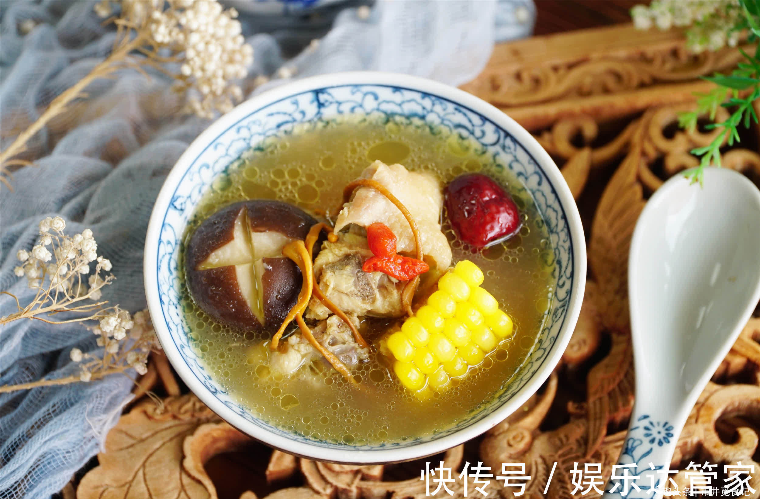 舒坦度|推荐8道适合秋天的汤,有荤有素,合理“贴秋膘”,安稳舒坦度秋