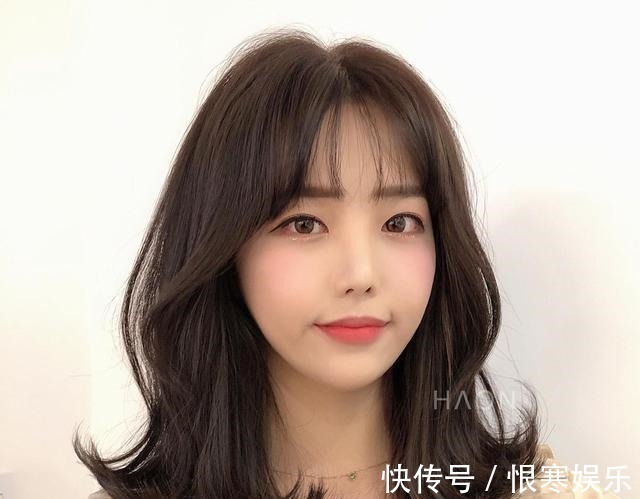 长卷发 2021发型别乱剪,17款流行发型送给你,越看越心动!