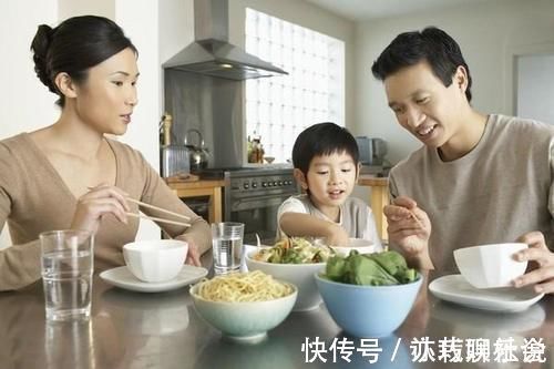 助长剂|10岁男童半年长高12厘米,儿科:2食物是“助长剂”,可劲吃长高快