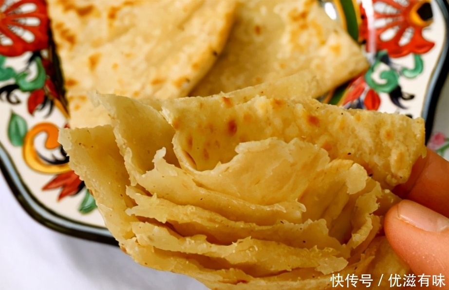 做烙饼和面是关键,掌握这3点,烙饼张张柔软且层多,凉了也不硬