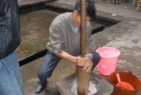 游客最爱的“石城肉丸”,润滑鲜嫩,风味美食,能提高身体免疫