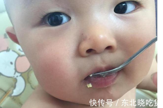 医生|宝宝多大才能吃鸡蛋羹？医生多次相劝，父母心中要有数