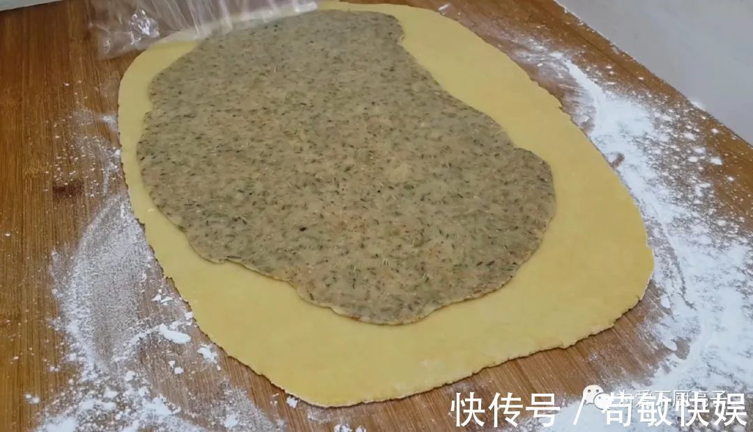 玉米油|以后麻花就这么做，撒1把小茴香，香酥又多层，出锅孩子念念不忘