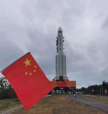 中国成全球关注焦点,将从月球带回一物,俄:付出再大代价也值得