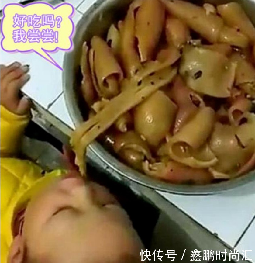 宵夜|10岁男孩半夜偷做宵夜,妈妈掐着时间来“混饭”,堪称吃货母子