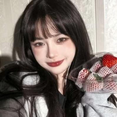 青春期女生总是“油光满面”坚持3个习惯,助你远离“大油田”