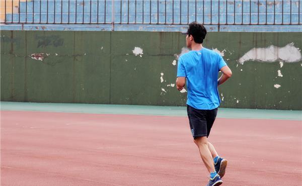 皮肤状态|每日跑步5千米,30天之后,身体会发生怎样的变化?