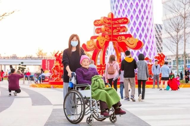 低薪|东莞“小蛮腰”刷屏朋友圈！牛年这些景点很“红”