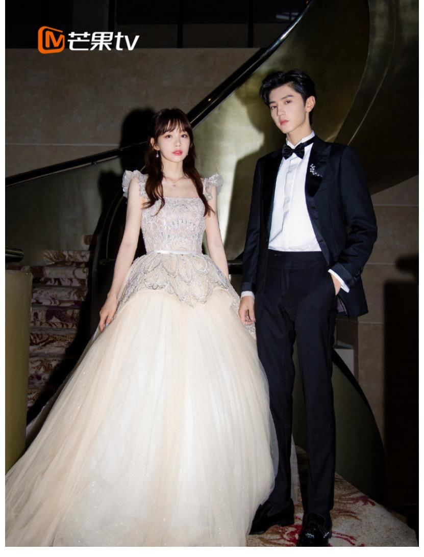 颁奖典礼|陈哲远徐梦洁《暗格里的秘密》开播,校园情侣天花板就是这对了!