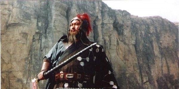 李忠&水浒里此人碌碌无为,历史上拥兵二十万,横行一时