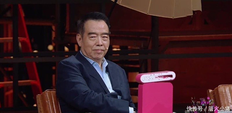 主持人|郭敬明泪洒现场,尔冬升怒而离席,主持人大鹏再显露低情商