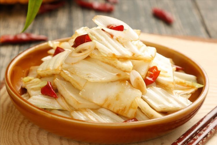 做醋溜白菜，什么时候放醋很关键，掌握关键2步，酸爽脆嫩又入味