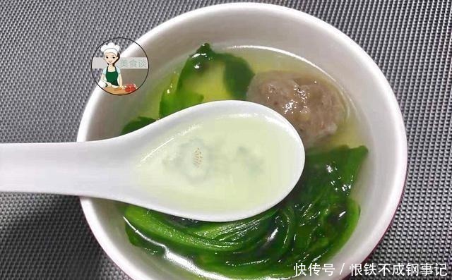 茼蒿汤|失眠最怕这个菜,用“它”来煮汤,1周必喝3次,一觉睡到大天亮