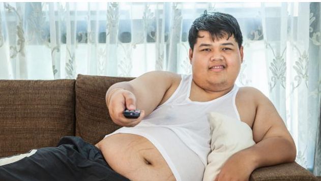 糖尿病患者|糖尿病来敲门,医生:身体往往有3种征兆,需警惕