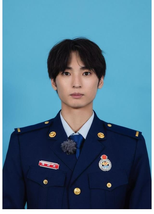 组图：《我们的滚烫人生》陈小春张智霖李承铉体验消防员生活