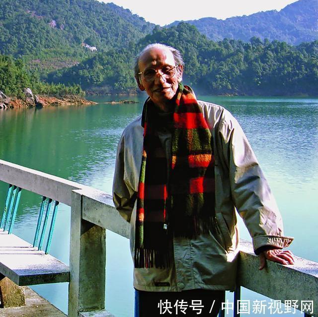 中国书法家协会|展览不忘恩师弘扬传统——何为先生遗作捐赠暨师生作品联展