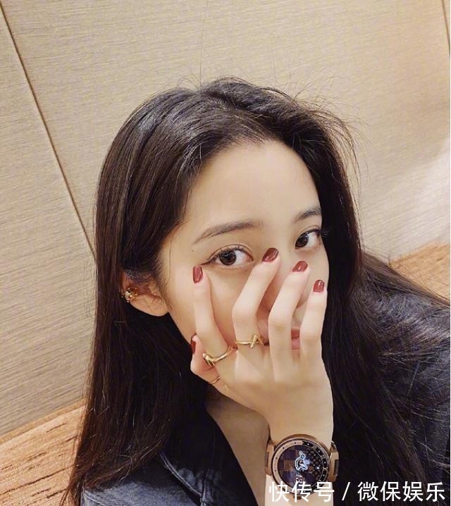 项链 每个脸型都有适合的耳环类型,戴对款式提升气质,教你4种戴法