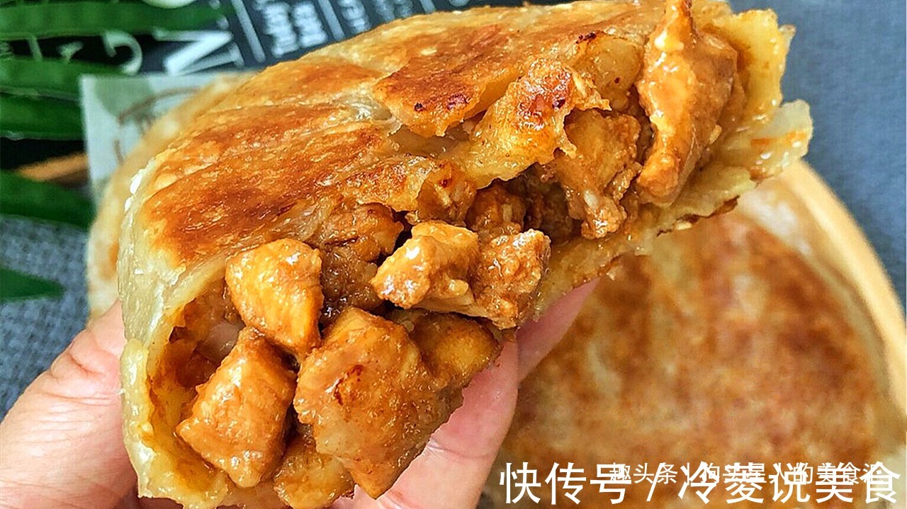鸡肉饼用这个方法做就够了，外皮香酥脆，内馅鲜美多汁，太香了！