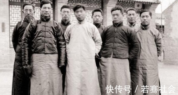 发明&民国时他发明出1个汉字,却被中国女性骂了3年,如今是个女性都会用