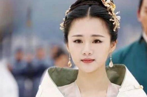 乐胥娘娘|《三生三世》中有四位母亲,前三位好评如潮,图4是个例外