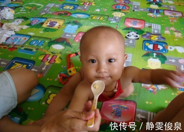 辅食|宝宝满6个月后,这种食物要及时添加,过早伤脾胃,过晚营养不良