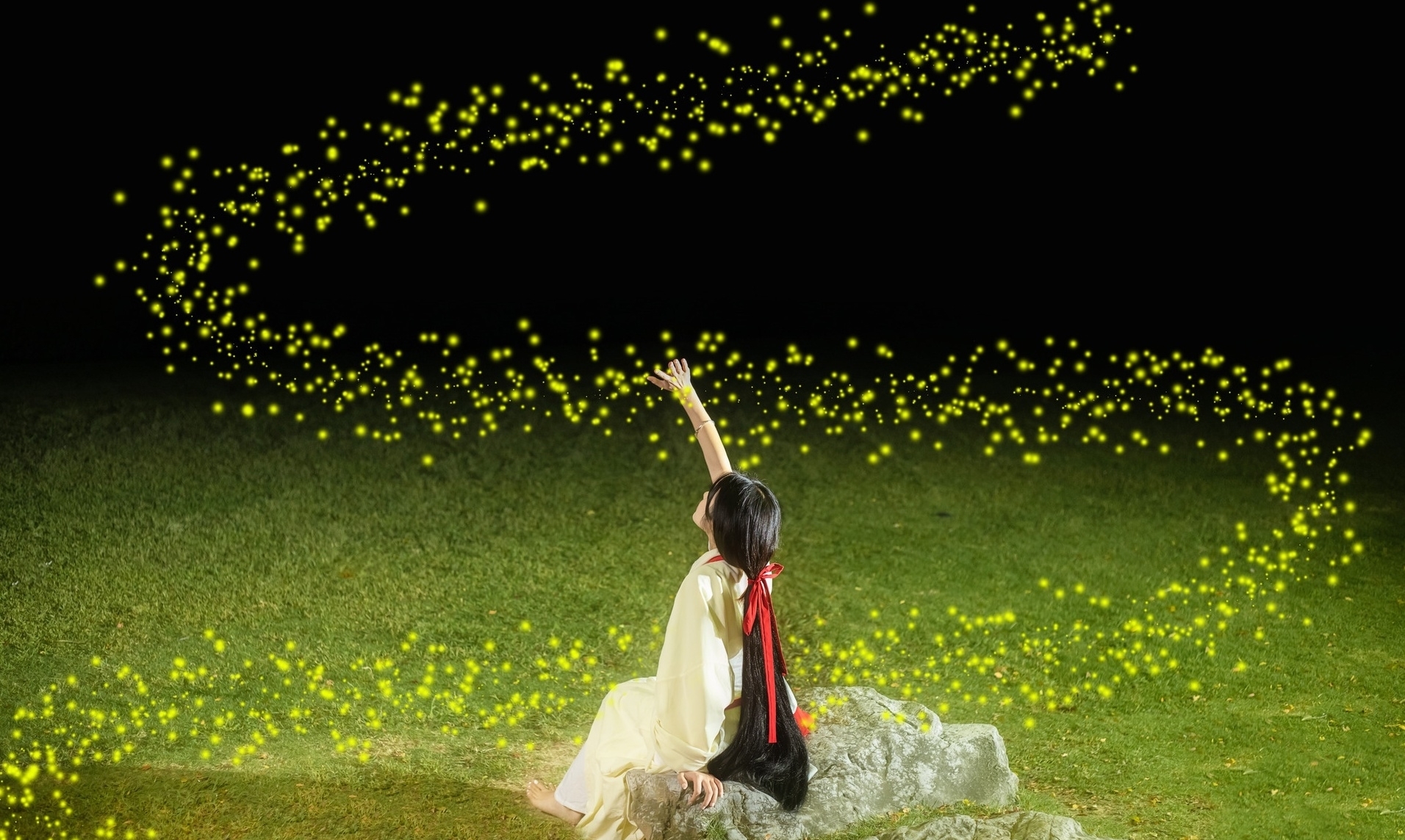 黄瓦@咏怀·七言格律:含苞恰似湖生笔,浮叶犹疑水浸袍