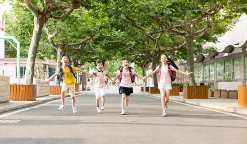 父母们|孩子腿部若有这些特征,说明是个潜力股,将来多半能有“大长腿”