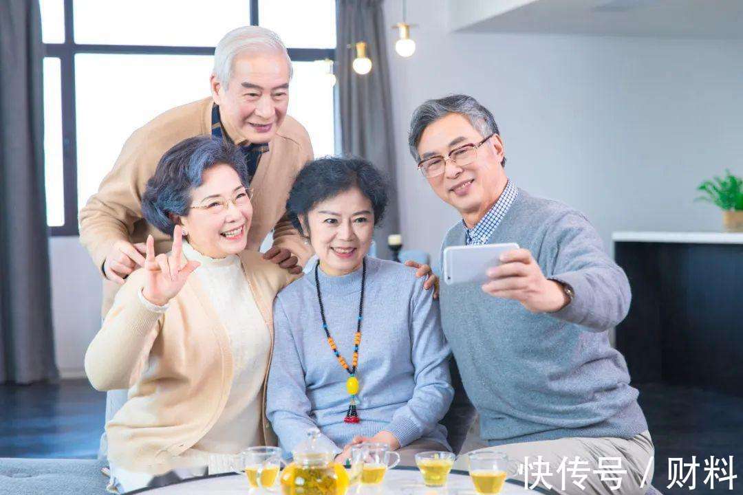 买房|房产证不管写谁的名字,都不再起决定性作用,4点“新规”需知晓