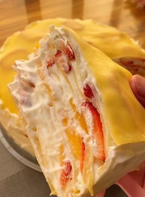  教你用平底锅做千层蛋糕，做法讲解详细，厨房小白也可以一次成功