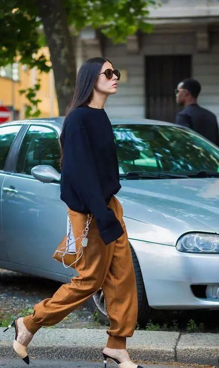 最适合秋冬季节的大地色系这样穿，想不吸睛都难