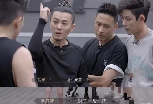 五公|《披哥》四五公淘汰，有叫好有遗憾：当潮水退去，才知道谁在裸泳