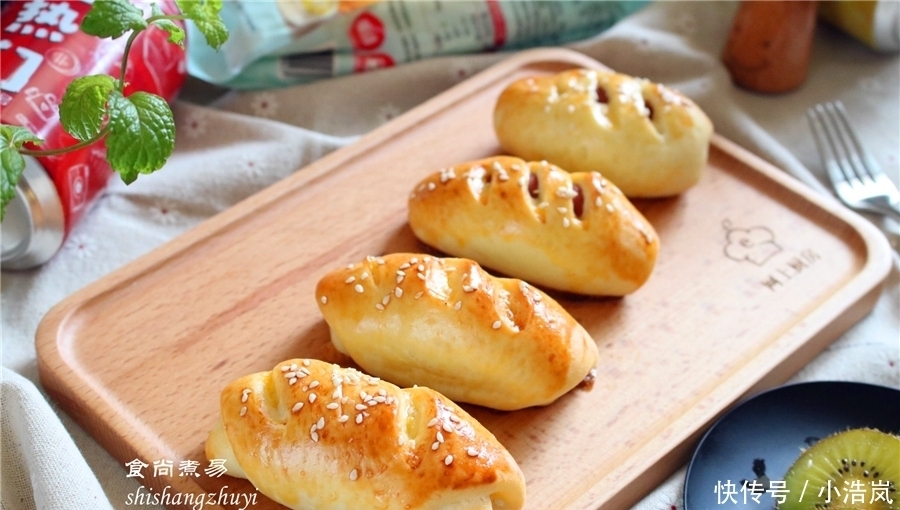 此款面包要收好,简单卷一卷,层次分明,香软可口,在家做方便