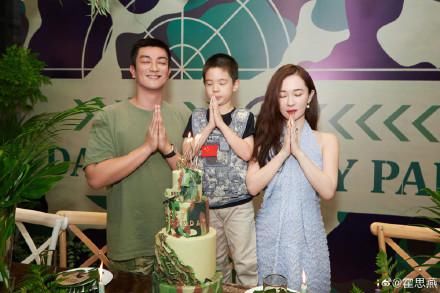 霍思燕人设崩塌?在社交平台手撕黄奕,抢杨幂资源?