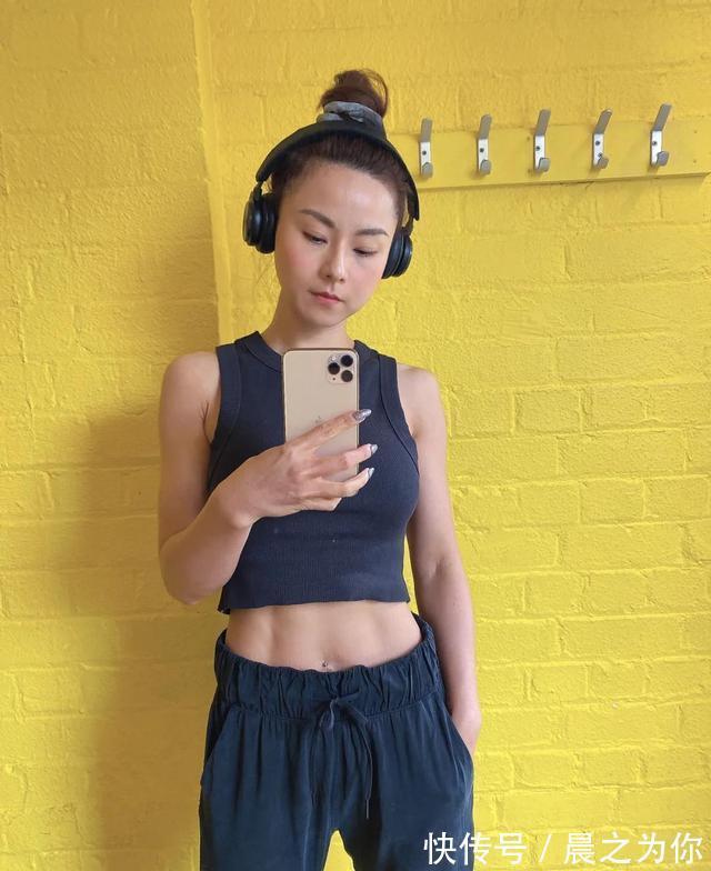 杠铃|39岁开始健身，两年时间将自己练回20岁，看辣妈v姐教你重返20岁