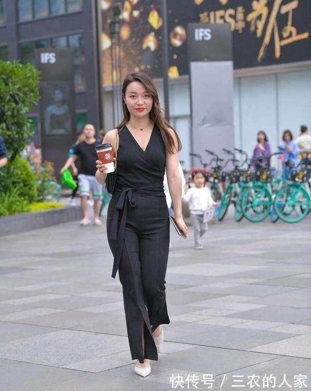 高跟鞋 打底裤省心穿搭示范,拉长身材比例,夺人眼球!