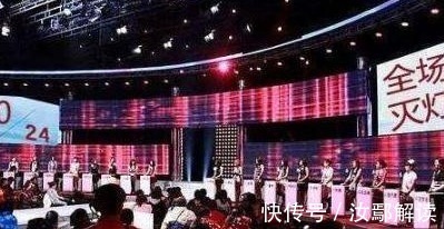 收废品小伙上非诚勿扰，惨被灭灯还遭羞辱，孟非：说说收什么废品