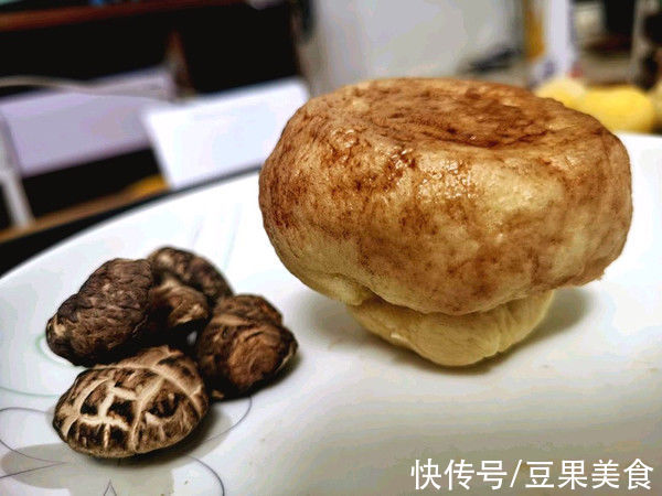 面团|山药椰香奶黄包我家吃了十年，竟然还没吃腻