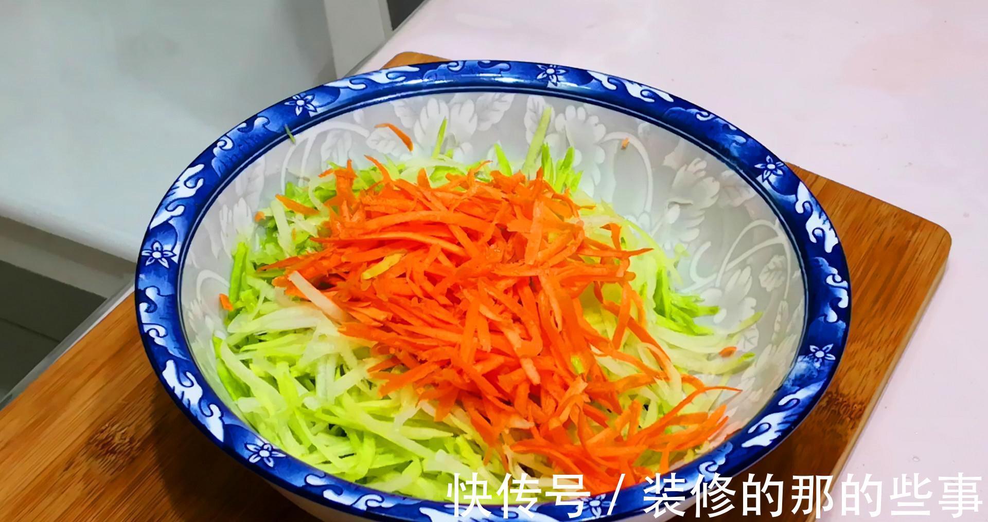 天冷了,吃白菜韭菜不如吃此菜,营养极高,蒸着吃最香,真解馋!