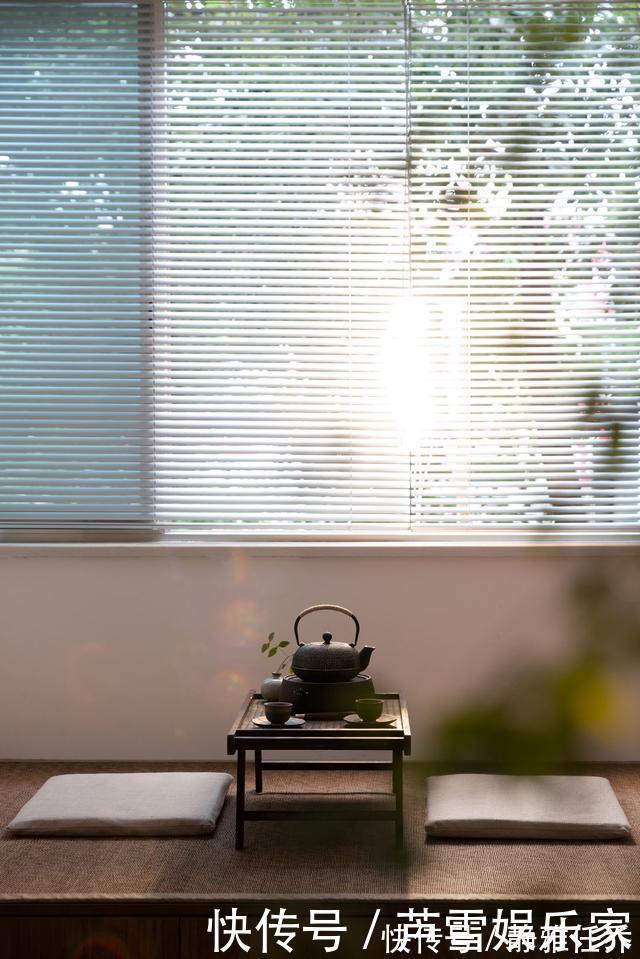 庭院|取消客厅三件套,只摆一张大长桌,79㎡的家简洁质朴,太满意了