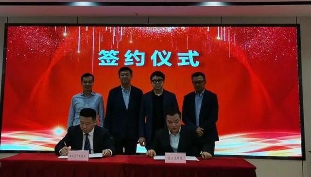 拓荒牛|武汉牵回“拓荒牛”!直奔科技人才教育资源优势而来