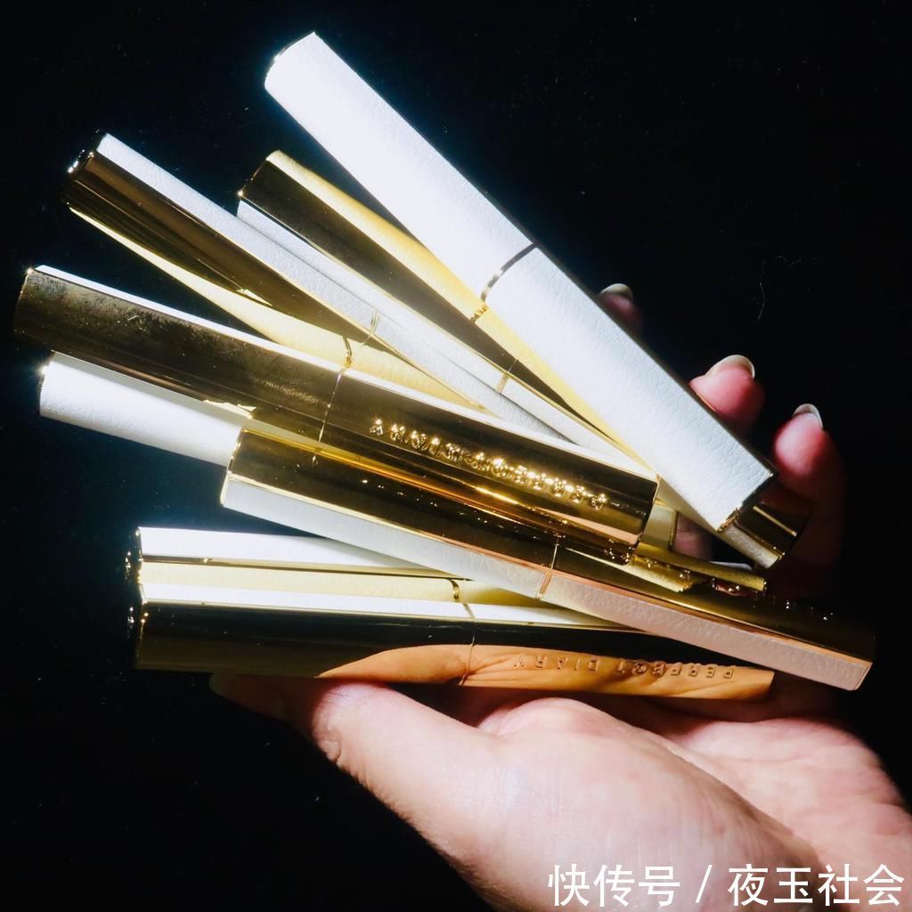 暖调 完美日记小细跟系列全套口红试色,快看看有没有你的“菜”?