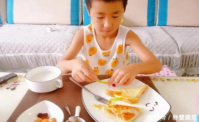 健康|宝宝早餐先喝奶还是先吃饭?顺序不能乱,弄错了会影响宝宝健康