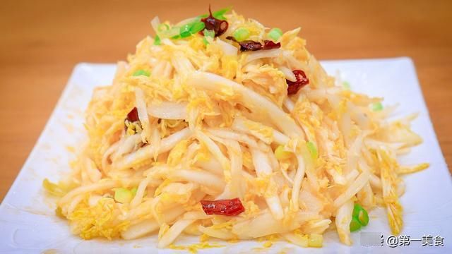 酸辣娃娃菜|凉拌酸辣娃娃菜要不要先焯水,大厨教你正确做法,酸辣清脆又入味