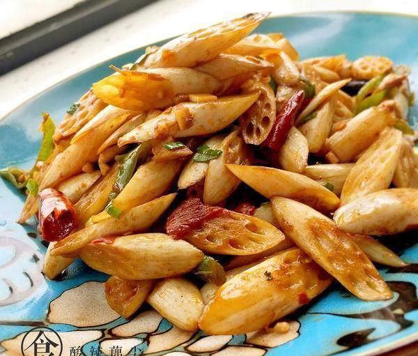 适合晚上吃的家常菜,味道好极了,家里人都抢着吃!