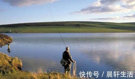 风浪|钓鱼天气和钓点的选择技巧，这些时机出钓，钓一次爽一次