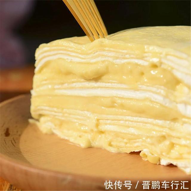 榴莲|外面齁贵的榴莲千层蛋糕，在家只要一个平底锅就能做？就这么简单
