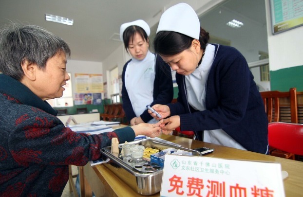 血糖升高|人体缺少了什么,就会引发糖尿病医生说出2个原因,涨知识了