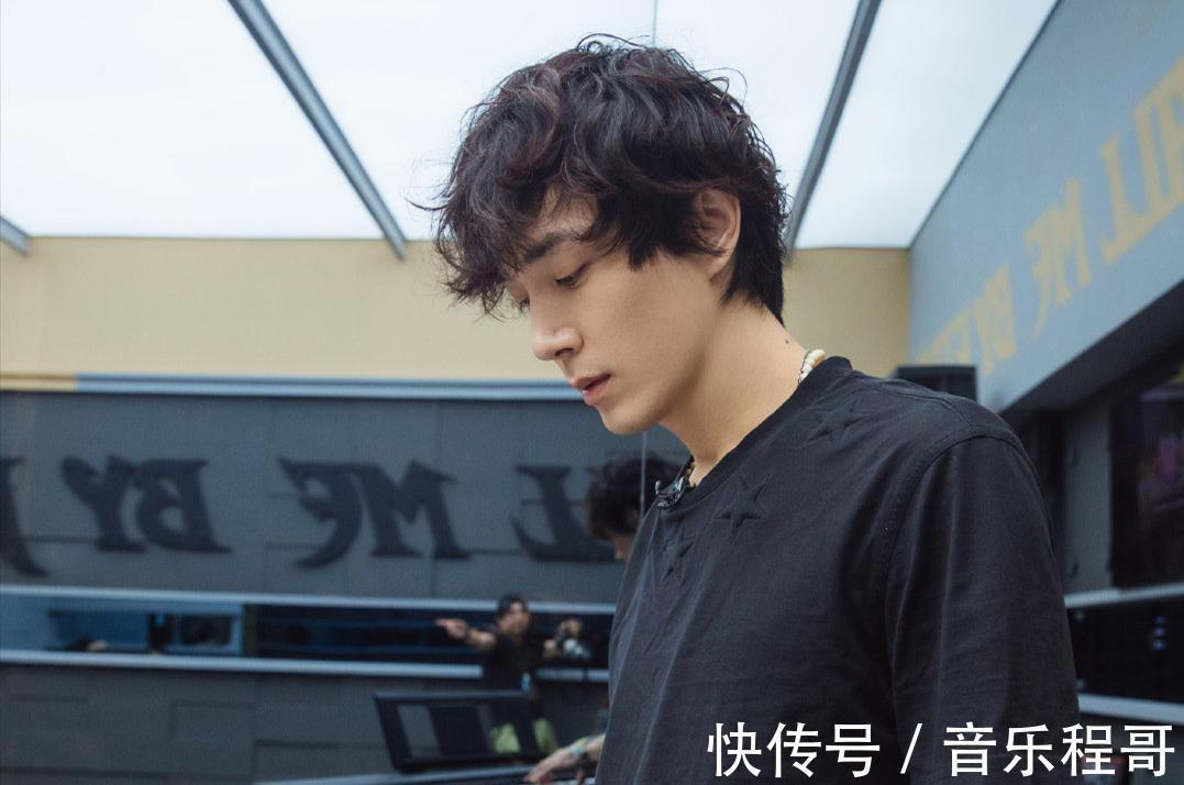李承铉|披荆斩棘的哥哥4位新面孔被捧红，李承铉成功转型