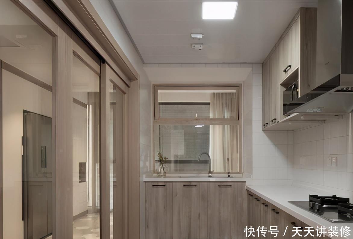 下厨|乔迁新居,老婆亲自下厨庆祝,朋友都夸玄关迷人,我却最爱客餐厅