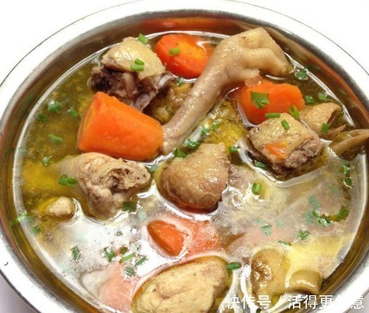 鸡肉|秋天,这肉要多吃,比牛肉猪肉都便宜,焖一锅能多吃几碗饭真香